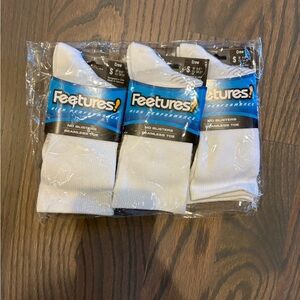 Lot 3 Feetures Crew Socks Size Small S